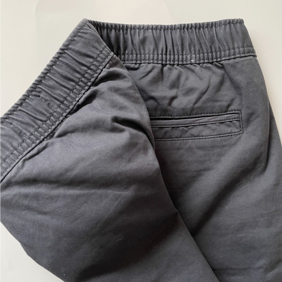 Gap essential flex jogger, junior men’s, medium grey, size XS, NWOT - Picture 2 of 3